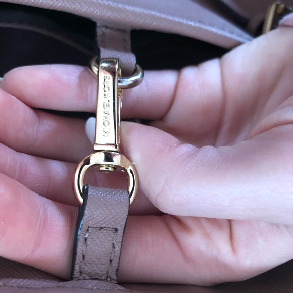 Mk over the shoulder tote - Picture 5 of 6